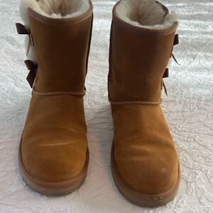 Koolaburra Tan Ankle Boots with Bow Accents
